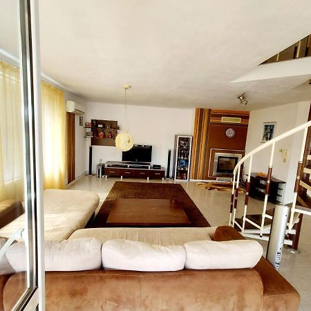 Comfort Flat Burgas Extérieur photo