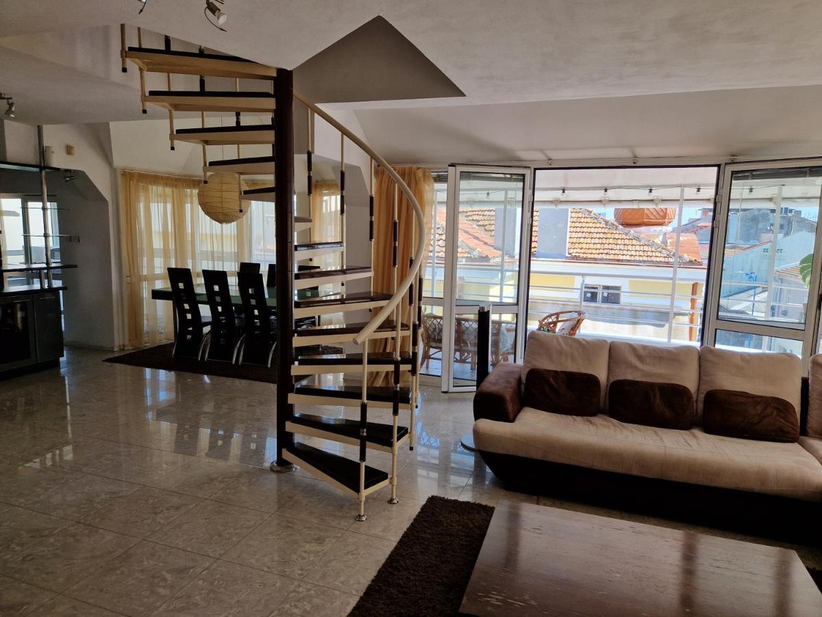 Comfort Flat Burgas Extérieur photo