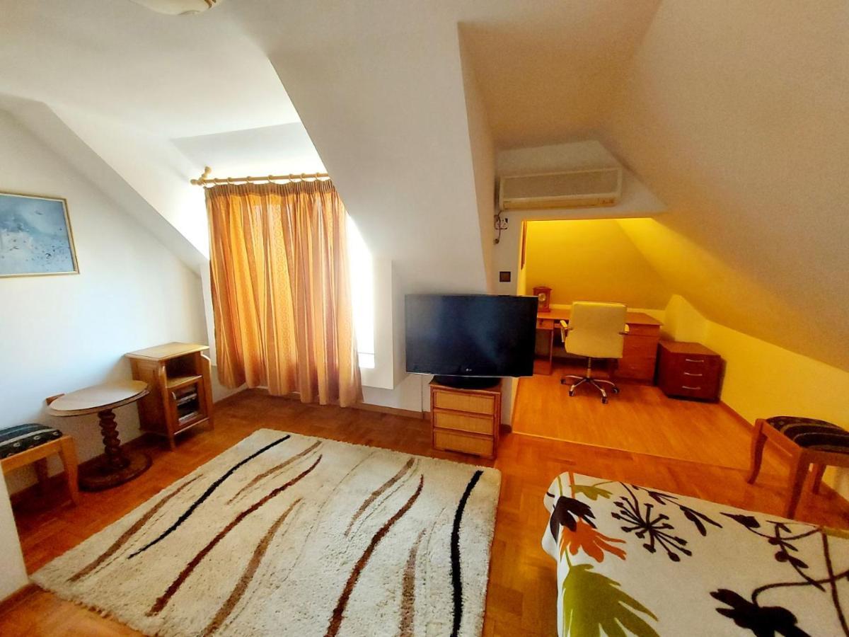 Comfort Flat Burgas Extérieur photo